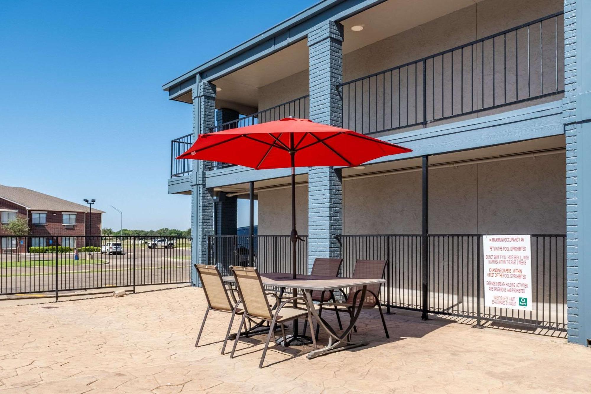 Quality Inn Plainview Exterior foto