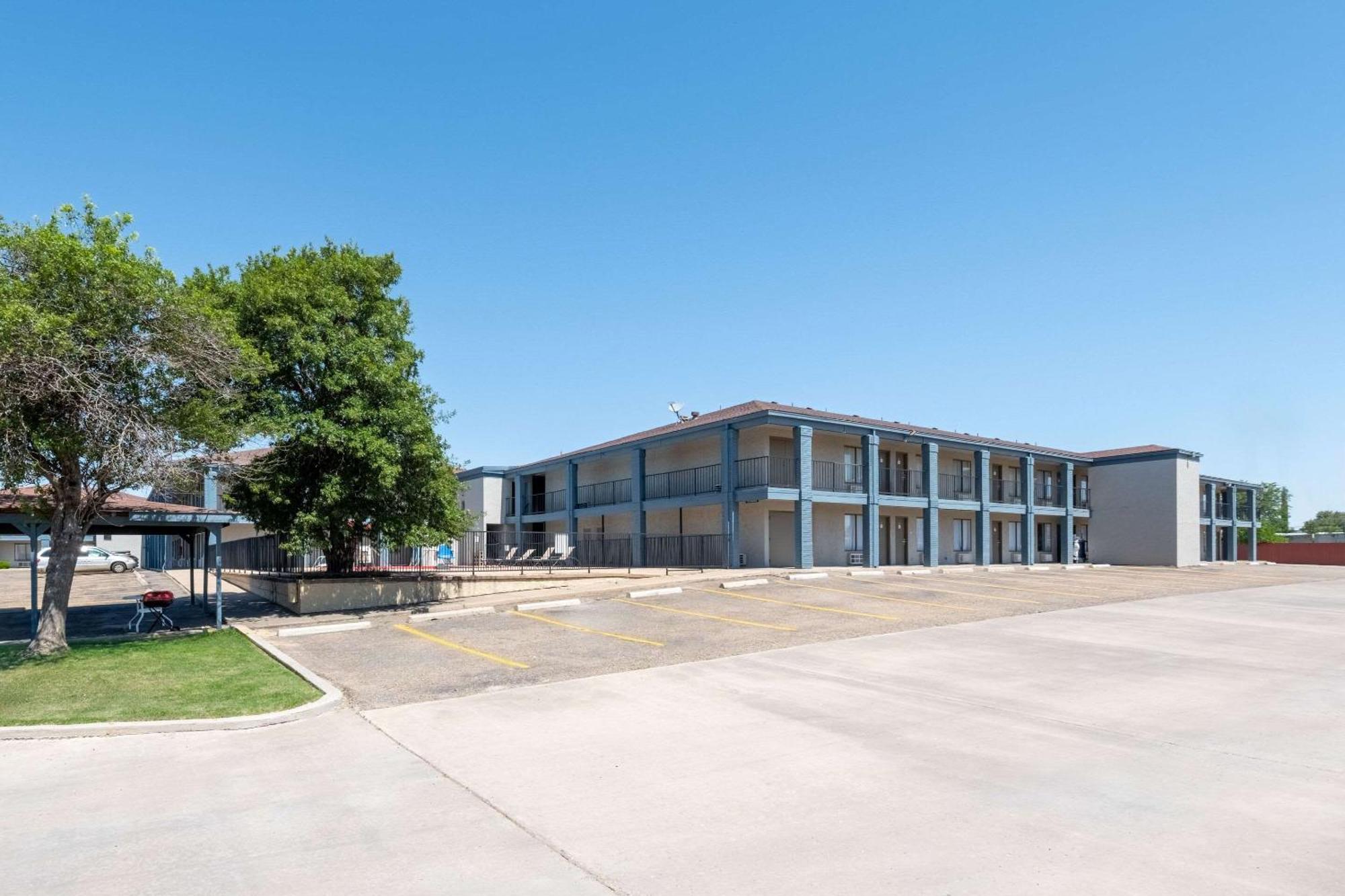 Quality Inn Plainview Exterior foto